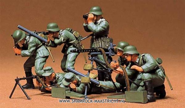 Tamiya Military Miniatures German Machine gun troops