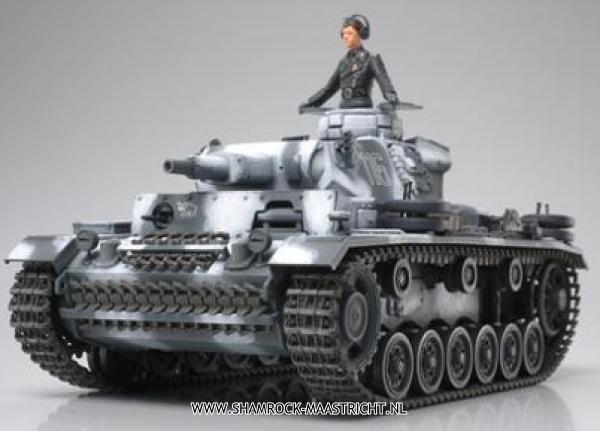 Tamiya Panzerkampfwagen III auf. N (sd.Kfz.141/2)