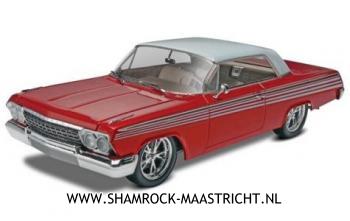 Revell 65 Chevy Impala Covertible