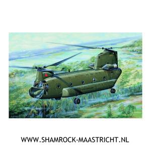 Trumpeter CH-47A Chinook 1/72