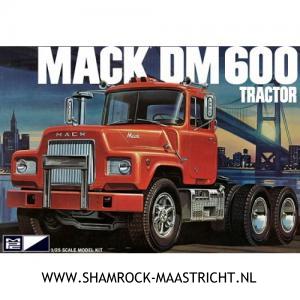 Mpc Mack DM 600 Tractor 1/25