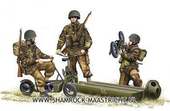 Tristar WW II Britisch Paratroopers With Welbikes 1/35