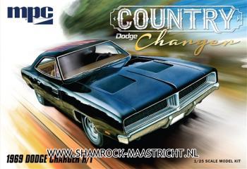mpc 1969 DODGE COUNTRY CHARGER R/T 1/25 SCALE MODEL KIT