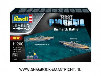 Revell First Diorama Set - Bismarck Battle 1/1200