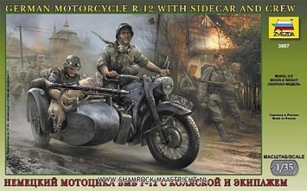 Zvezda German Motorcycle R-12 with sidecar and crew
