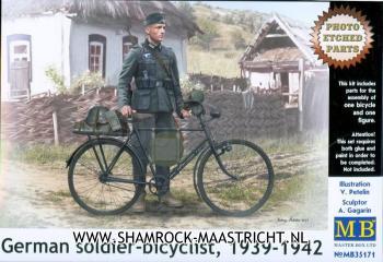Master Box Ltd German soldier-bicyclist,1939-1942