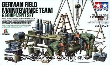 Tamiya German field maintenance team & equipment set