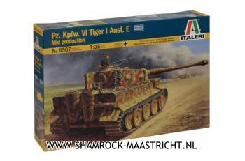 Italeri Pz. Kpfw. VI Tiger I Ausf. E Mid Production 1/35